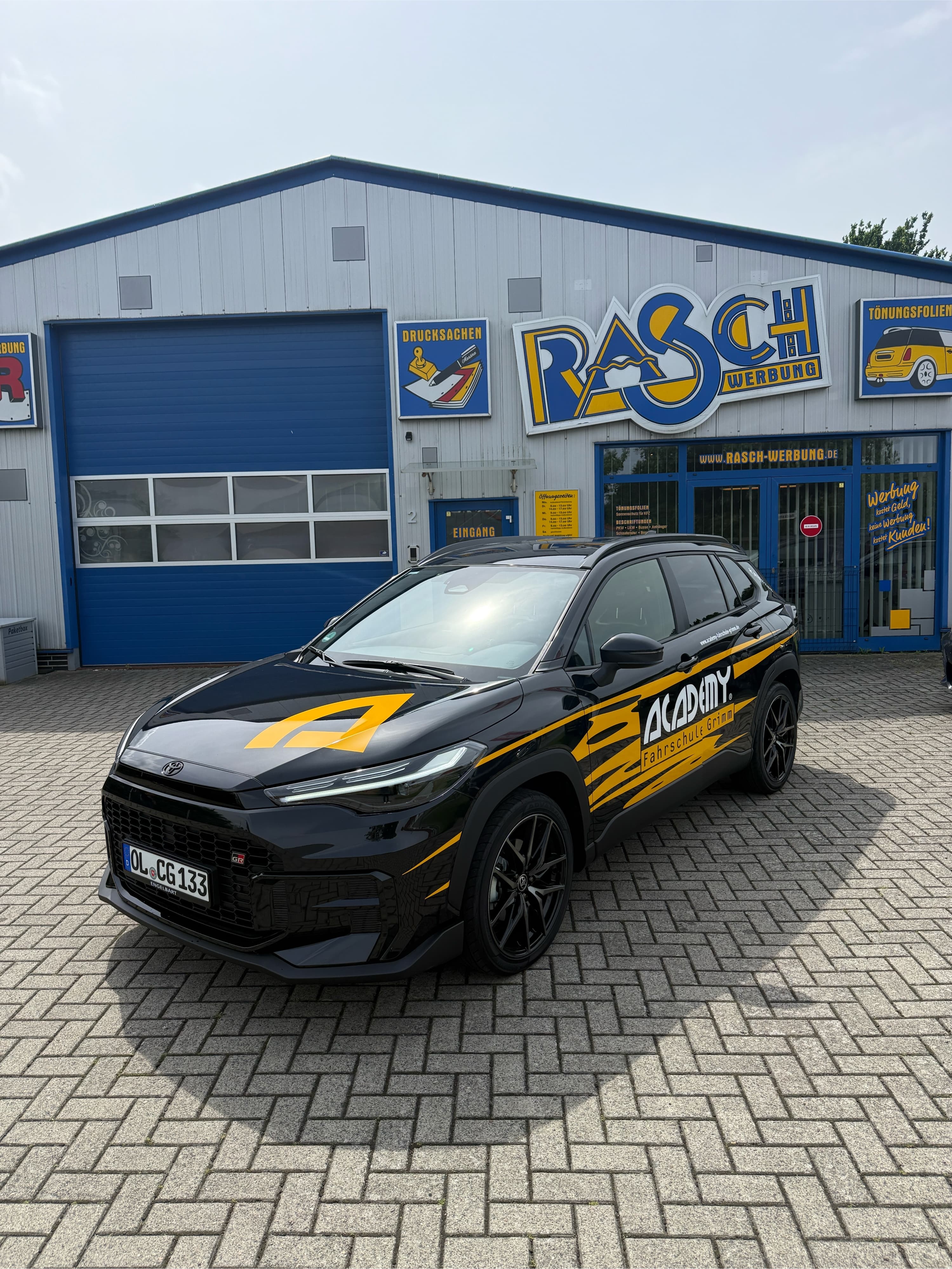 TOYOTA Corolla Cross GR Sport